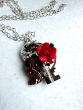 Load image into Gallery viewer, Passage Antique Skeleton Key Necklace
