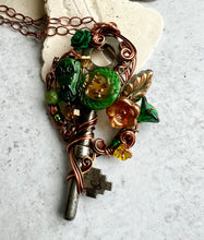 Load image into Gallery viewer, Passage Antique Skeleton Key Necklace
